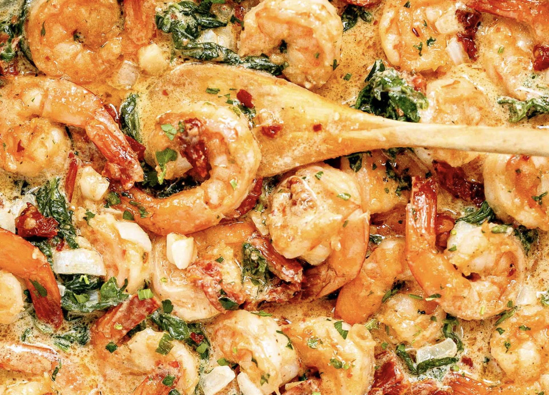 Garlic Coconut Versaggi Shrimp with Tomato and Spinach over Rice (GF/DF)