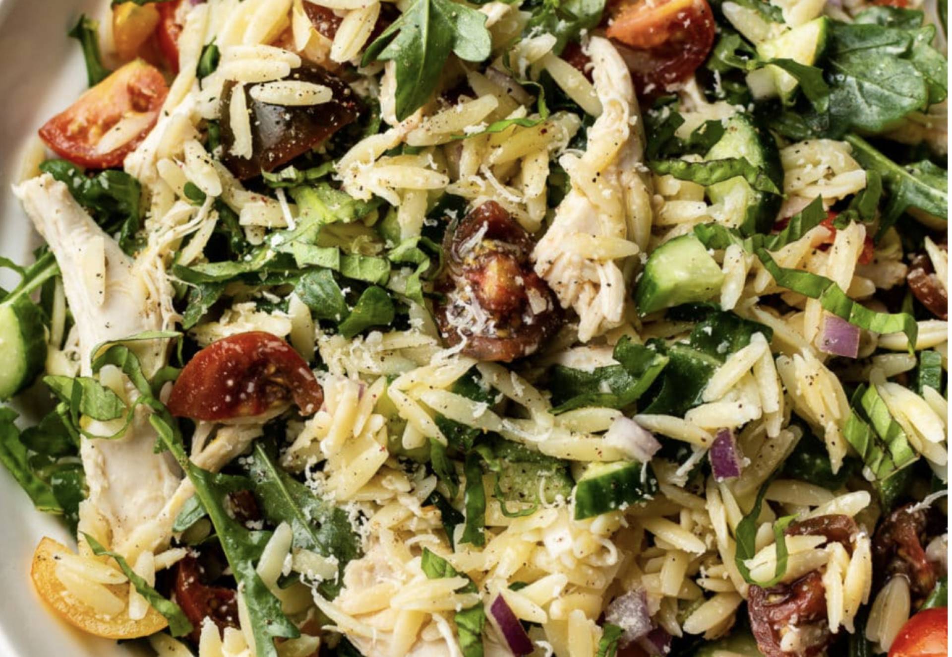 Lemon-Herb Grilled Chicken Pasta Salad with Arugula and Veggies (DF)