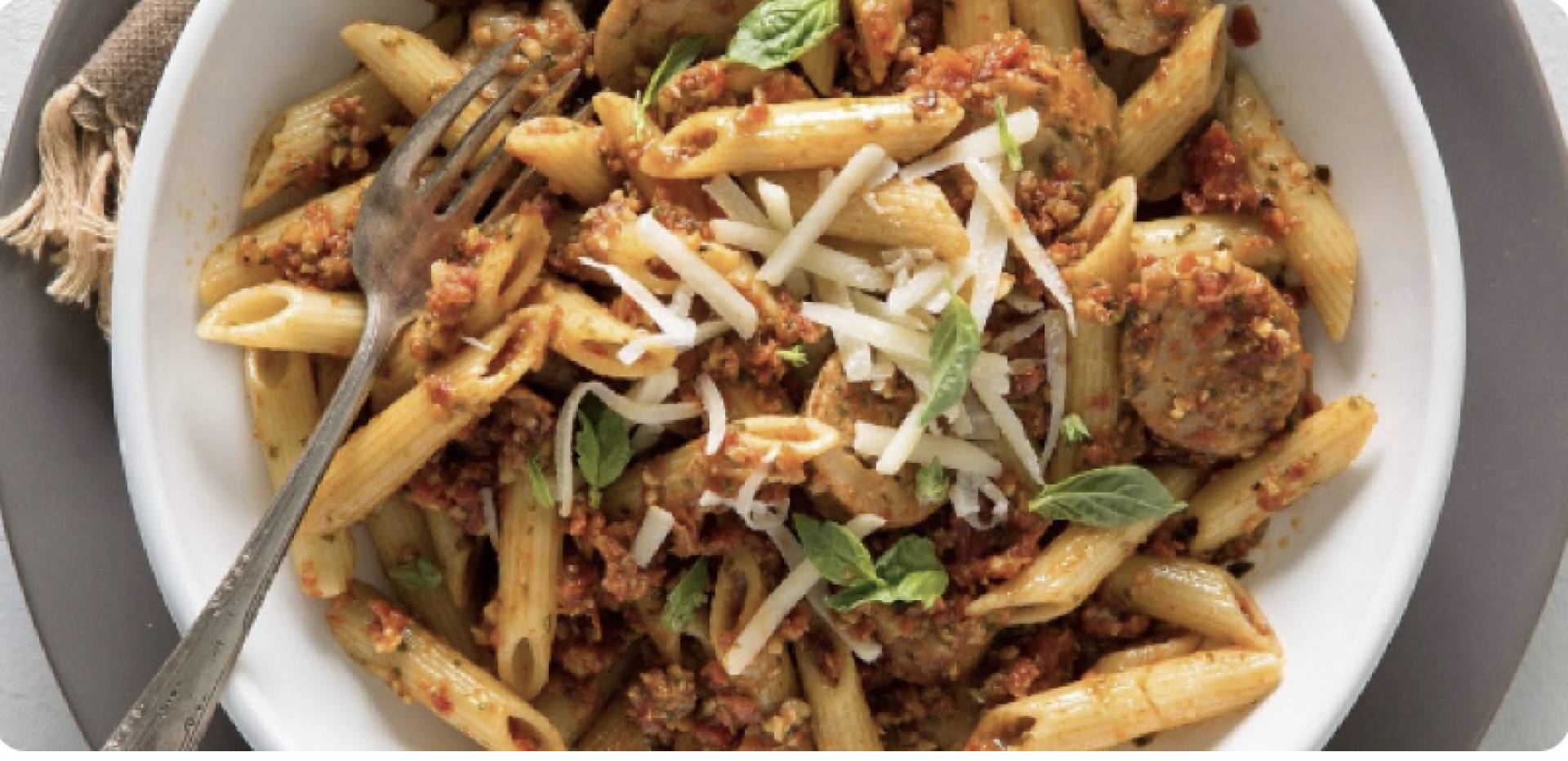 (GF) Sun Dried Tomato Sausage, Pasta, with Fresh Tomatoes and Spinach
