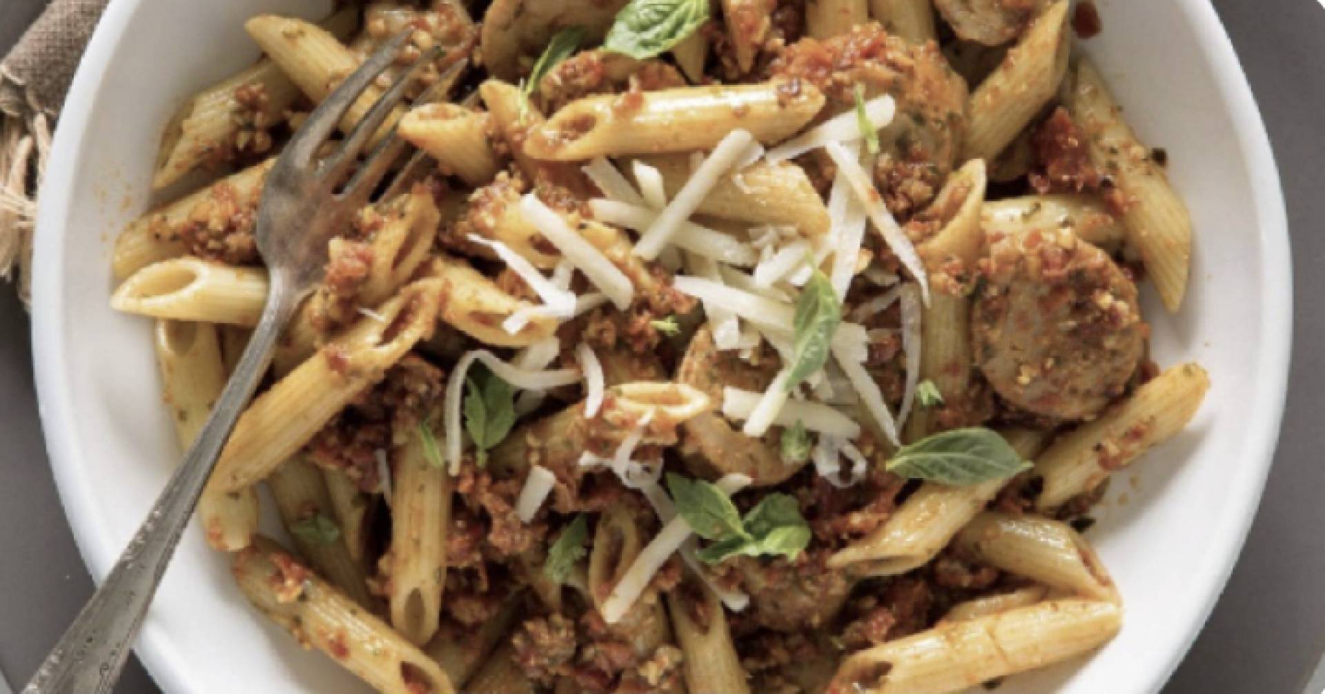 Sun Dried Tomato Sausage, Pasta, with Fresh Tomatoes and Spinach