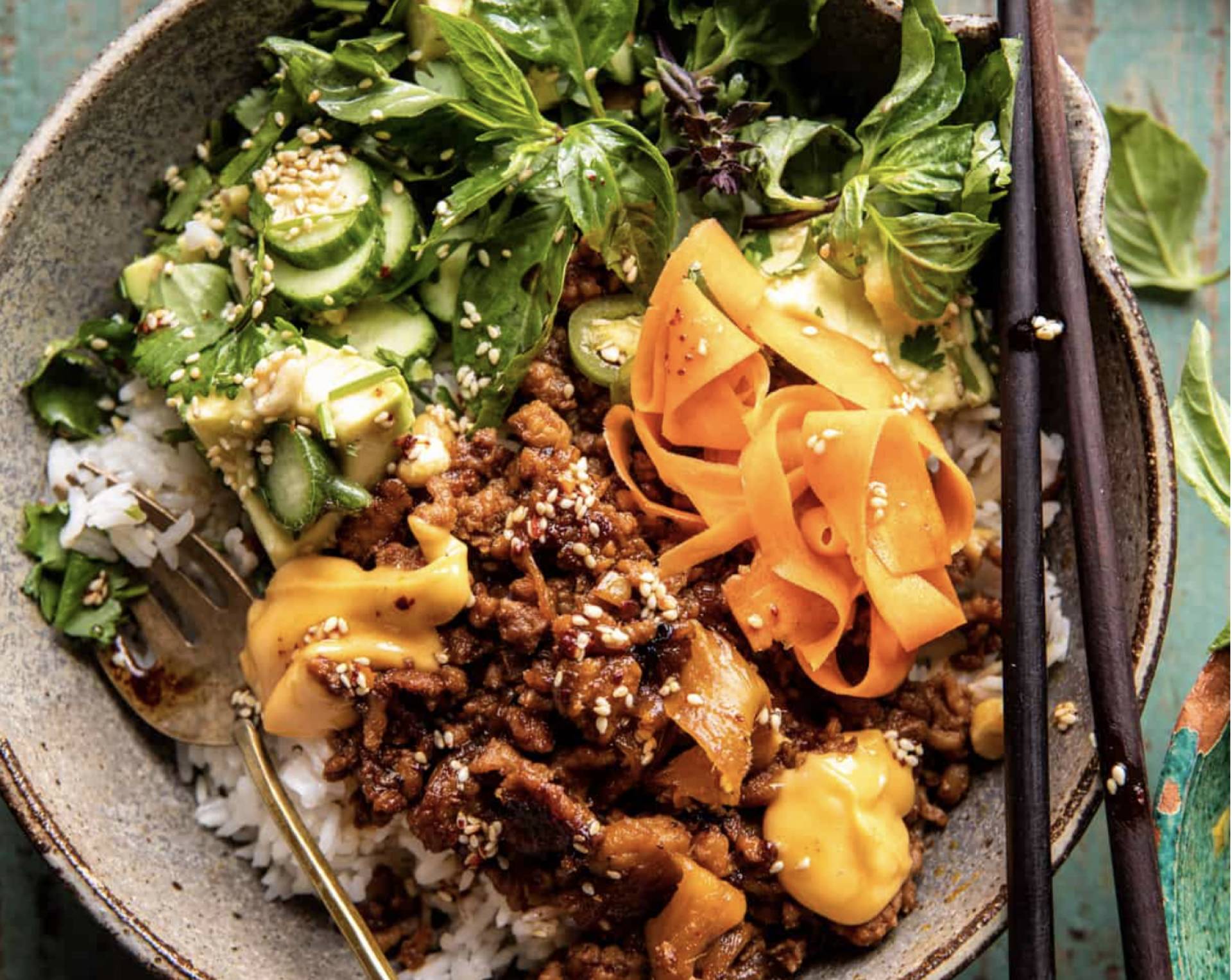 Providence Cattle Co. Grass Fed Lemongrass Basil Beef Bowl with Red Peppers, Carrots, and Mango over Basmati Rice (GF, DF)